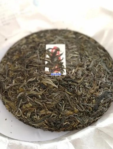 全面了解普洱茶价格：从高端到平民，各类价位的上根大器普洱茶推荐与解析