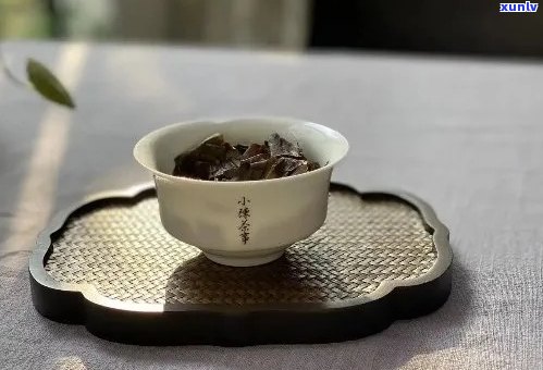 普洱茶潮湿能否晒太阳？