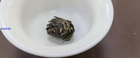 吉普洱茶的全方位功效与作用解析：了解其对健、消化和心理的影响