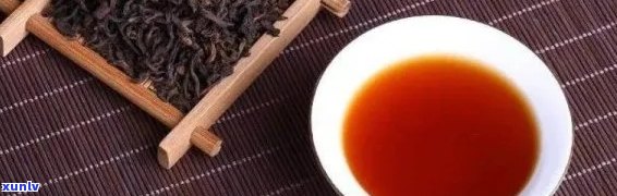 大红袍绿茶与普洱茶