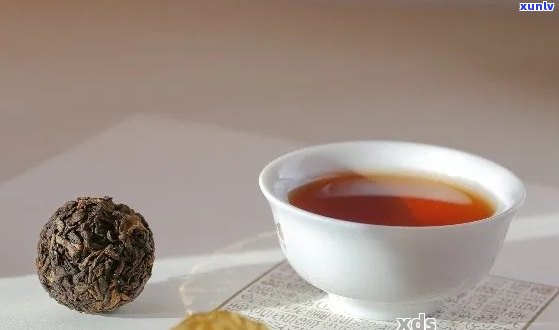 普洱茶味道是苦的嘛还是甜的好：探讨普洱茶的味道特点