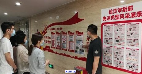 现代消费的信用卡革命：安全性、便利性和科技的影响