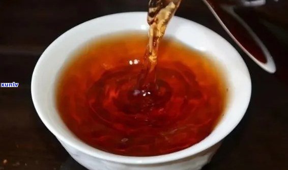 普洱茶与大红袍：两种名茶的异同解析，让你一目了然