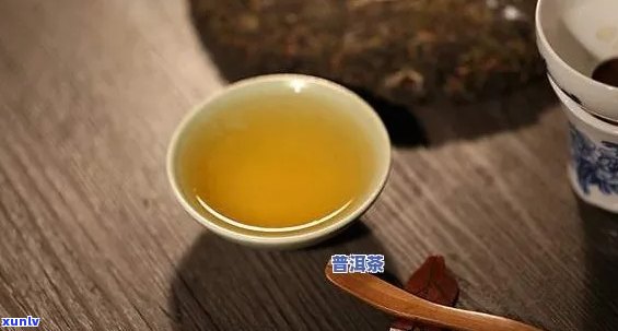 普洱茶泡好后，如何利用剩余茶叶？是否可以食用？