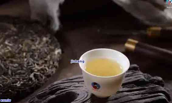 17岁可以饮用普洱茶吗？探讨适宜年龄及普洱茶的适用人群