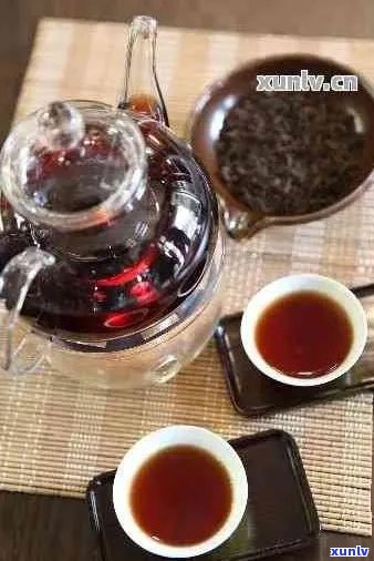 探究茶壶冲泡普洱茶的艺术：步骤、技巧与注意事项