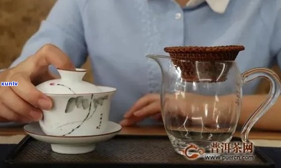 普洱茶烧水壶的使用 *** 及泡茶时间：如何正确使用和煮沸普洱茶？