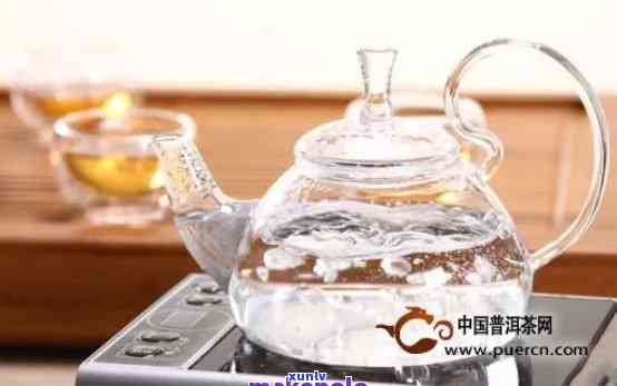 普洱茶烧水壶的使用 *** 及泡茶时间：如何正确使用和煮沸普洱茶？