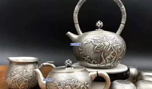 银茶壶泡普洱茶的可行性及其原因：了解这两种材料的兼容性与效果