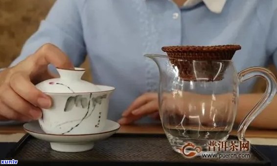 用茶壶泡普洱茶的冲泡 *** 全解：步骤、工具和使用技巧