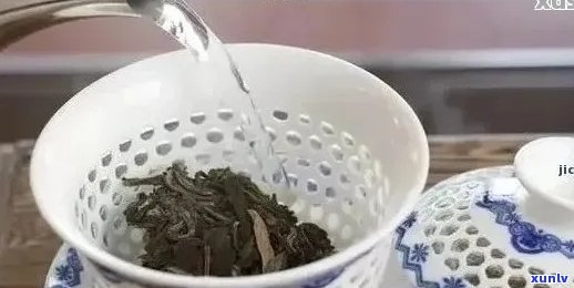 普洱茶冲泡次数与口感的关系及冲泡 *** 