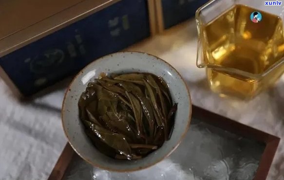 普洱茶是否影响便秘？专业解析及适宜喝茶时间建议