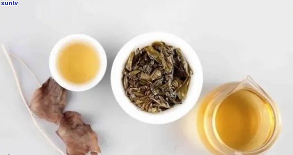 便秘不适合喝普洱茶还是绿茶：哪种茶更适合缓解便秘？