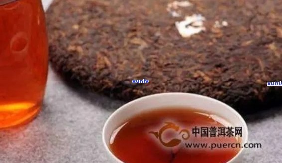 普洱茶饼：生茶与熟茶的选择之道，你心中的答案是什么？