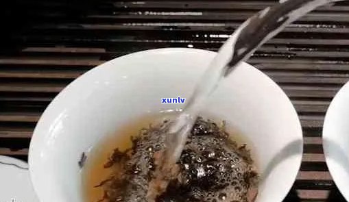 普洱茶的泡法和煮法：哪种方式更适合品尝普洱茶？