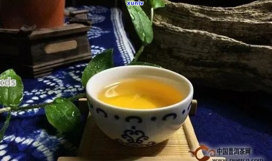 浓普洱茶的全面功效与作用：解密其营养价值、健益处和饮用 *** 