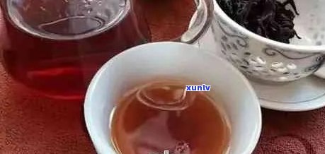 普洱茶与肾结石患者：一杯茶的时间能否碾碎痛苦？