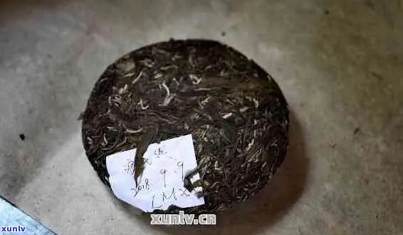 普洱茶饼可以直接手掰吗？能喝吗？有吗？可以掰碎存放吗？