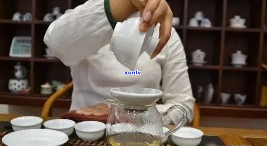 从选茶到泡茶：全面掌握普洱茶冲泡技巧与品鉴 *** 