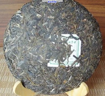 普洱茶的茶饼：如何打开，保质期多长？生茶熟茶区别及价格影响