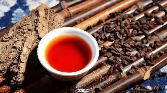 同时饮用普洱茶和消炎药是否安全？如何避免可能的副作用与相互作用