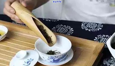 普洱茶泡法详解：从选择器具到冲泡技巧，让你轻松掌握泡茶 *** 