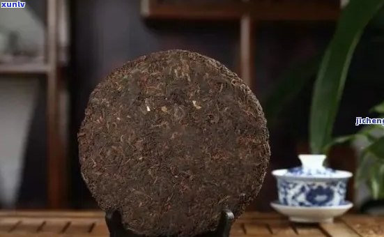 天美仕普洱茶饼的作用及功效：全面解析其对健的影响与适用人群