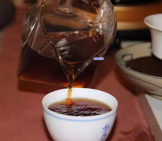 如何在家冲泡普洱茶？步骤与技巧详解，让你轻松掌握普洱茶的魅力