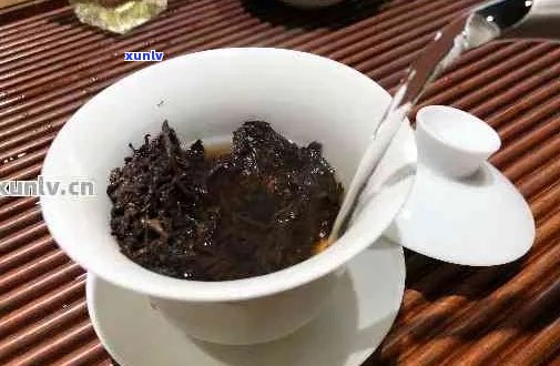 灵芝泡普洱茶可以吗？怎么泡？灵芝水泡普洱茶的功效是什么？