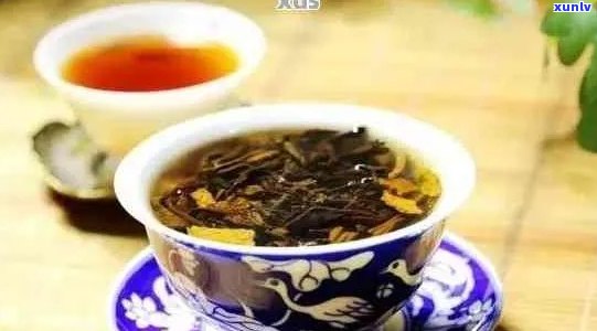 五宝茶与普洱茶：兼容性探究，一起饮用的效果与注意事项