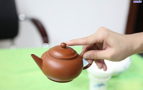 孕期饮茶：普洱茶对胎儿的影响及其安全性探讨