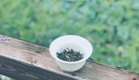 普洱茶煮梨拉肚子？如何正确饮用普洱茶和梨，以避免不适？