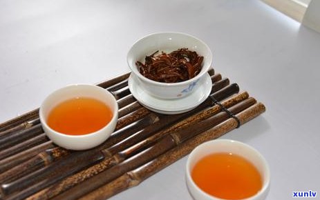 普洱茶品尝后口腔显现神秘黑色：探究其健与美学影响