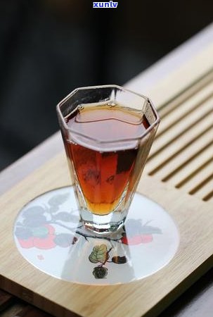 50年陈普洱茶：是否值得尝试？品质与口感的探究