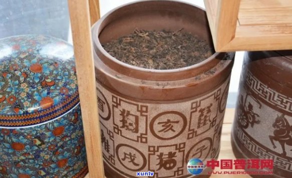 新 '普洱茶存方式：茶叶罐与常存放的优劣对比分析'