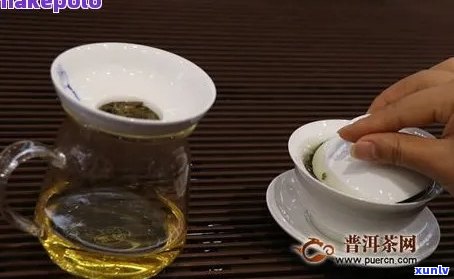 普洱茶饼能泡几次：探讨冲泡次数与口感体验