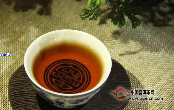 喝普洱茶喉咙干燥