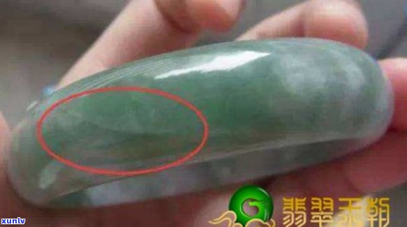 翡翠能出现玛瑙纹