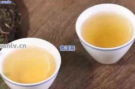 普洱茶泡水后颜色