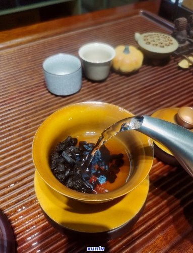 普洱茶和糯香茶