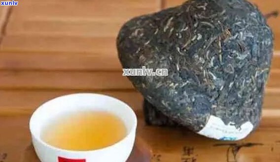 十年的普洱生茶多少钱一盒？探究十年普洱生茶价钱、特点及一饼斤的价格