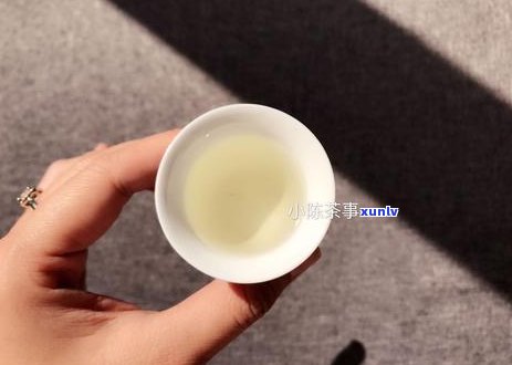 普洱茶与绿茶：减肥功效对比及其它可能好处解析