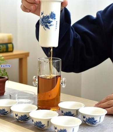 中国红茶可以分为哪三大类：正山小种、门红茶和滇红茶。