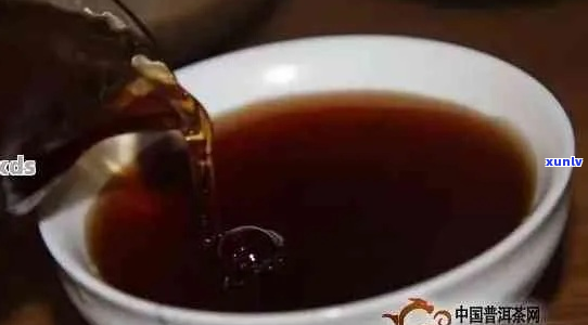 普洱茶煮出蜜色正常吗？普洱茶为什么有白沫？