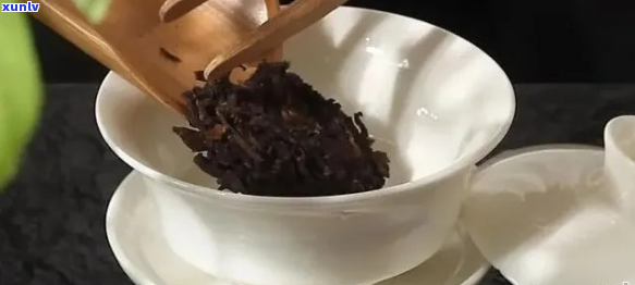 普洱茶冲泡量指南：如何确定碗放茶量以获得口感？