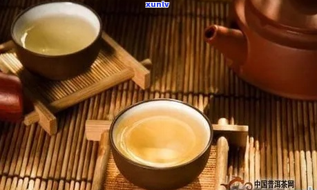 普洱茶一般用什么茶杯喝好：探究茶杯选择，品味普洱韵味。