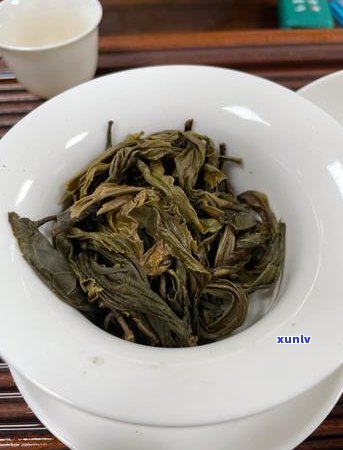 普洱茶生茶的不同颜色代表了什么含义：从绿茶到红茶的转变过程解析