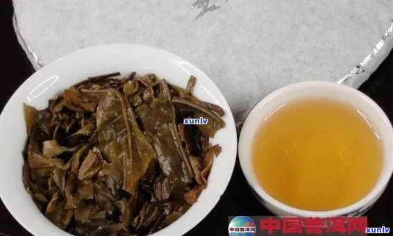 生的普洱茶颜色是什么样的？