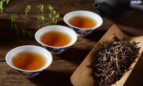 普洱生茶熟茶哪个好喝？比较普洱生茶与熟茶的口感差异