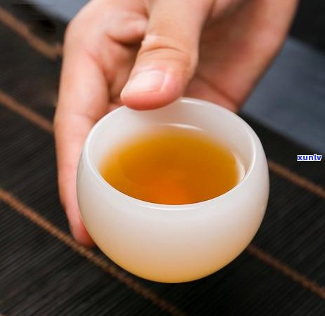 普洱熟茶饮用禁忌：了解哪些情况下不宜品茗